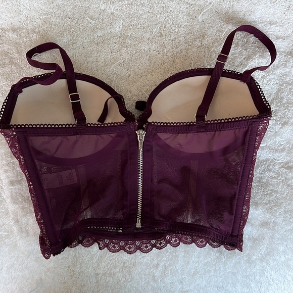 Victoria’s Secret Corset top - Picture 2 of 3